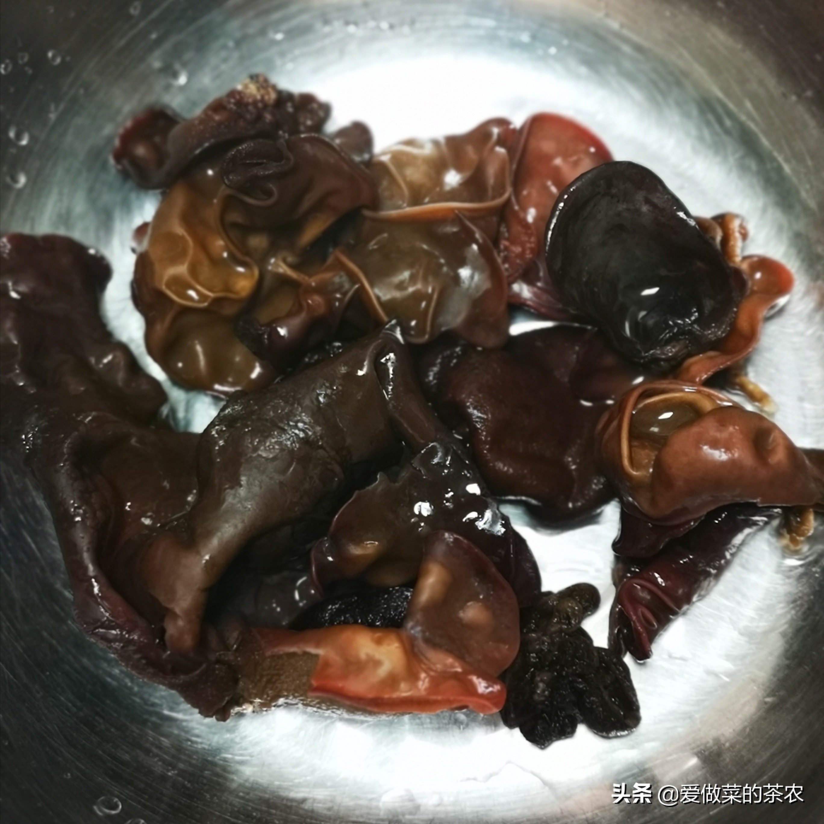 怎么腌鸡肉炒出来又嫩又好吃,怎样腌制鸡肉爽滑不柴好吃又简单