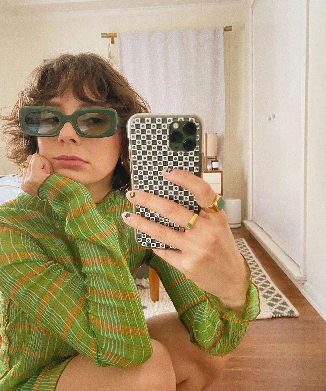 适合自己脸型的墨镜,怎么选一款适合自己的墨镜