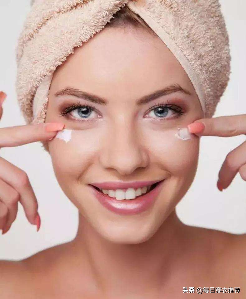 眼霜用杂牌有用吗,眼霜用了到底有没有效果