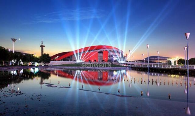 中超16强主场场馆,球迷观看中超比赛