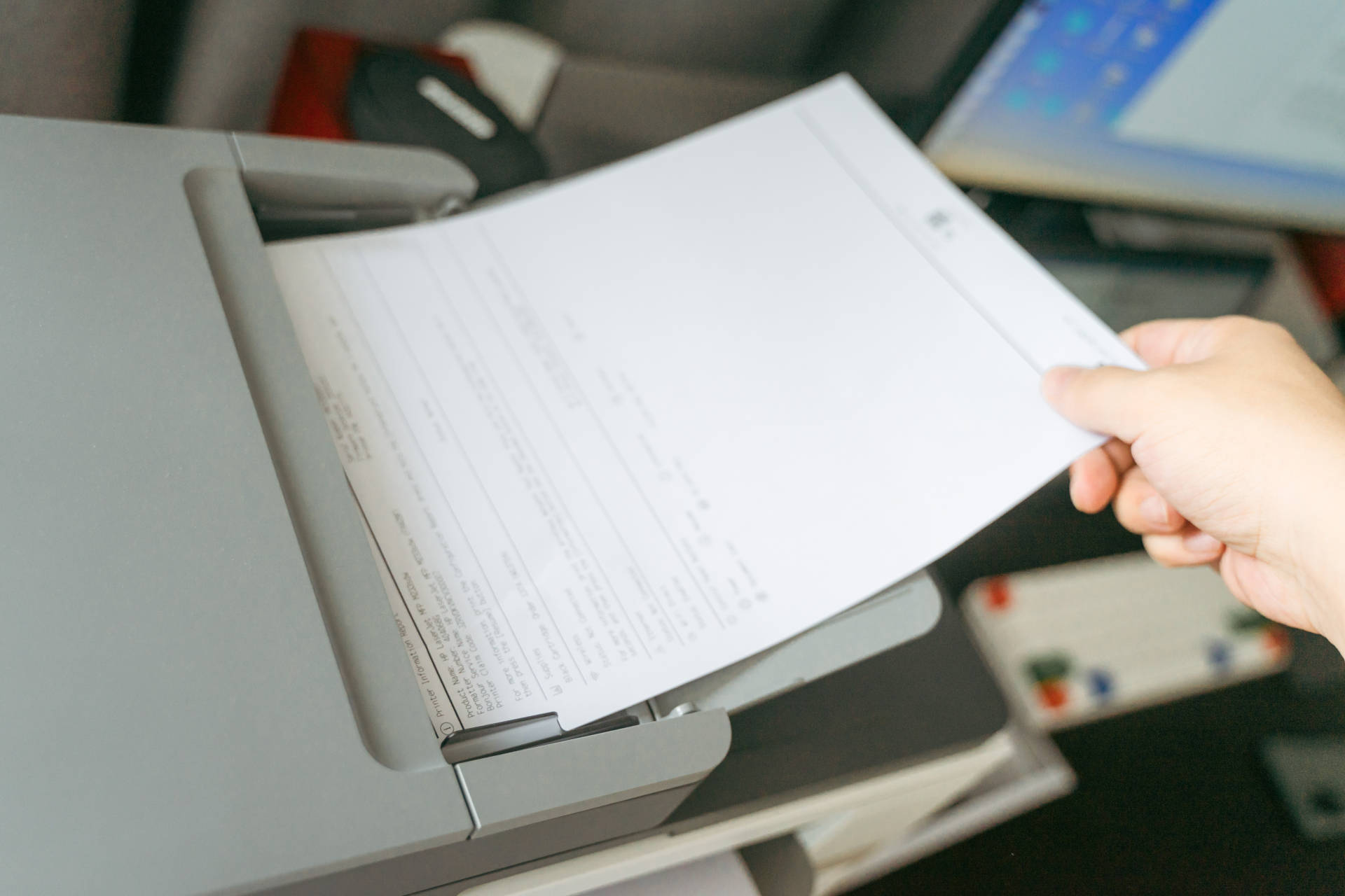 有了它再也不用去给打印店做贡献了,一部老年机的钱,全家都能用