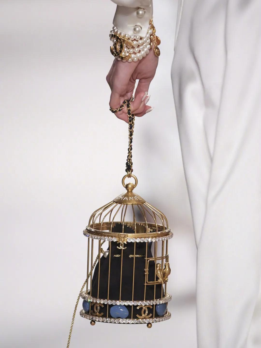 为什么大家都喜欢买香奈儿,香奈儿带给你的感触