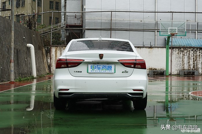 插电式混动车开了5年感受,插电式混动和纯油3年后区别