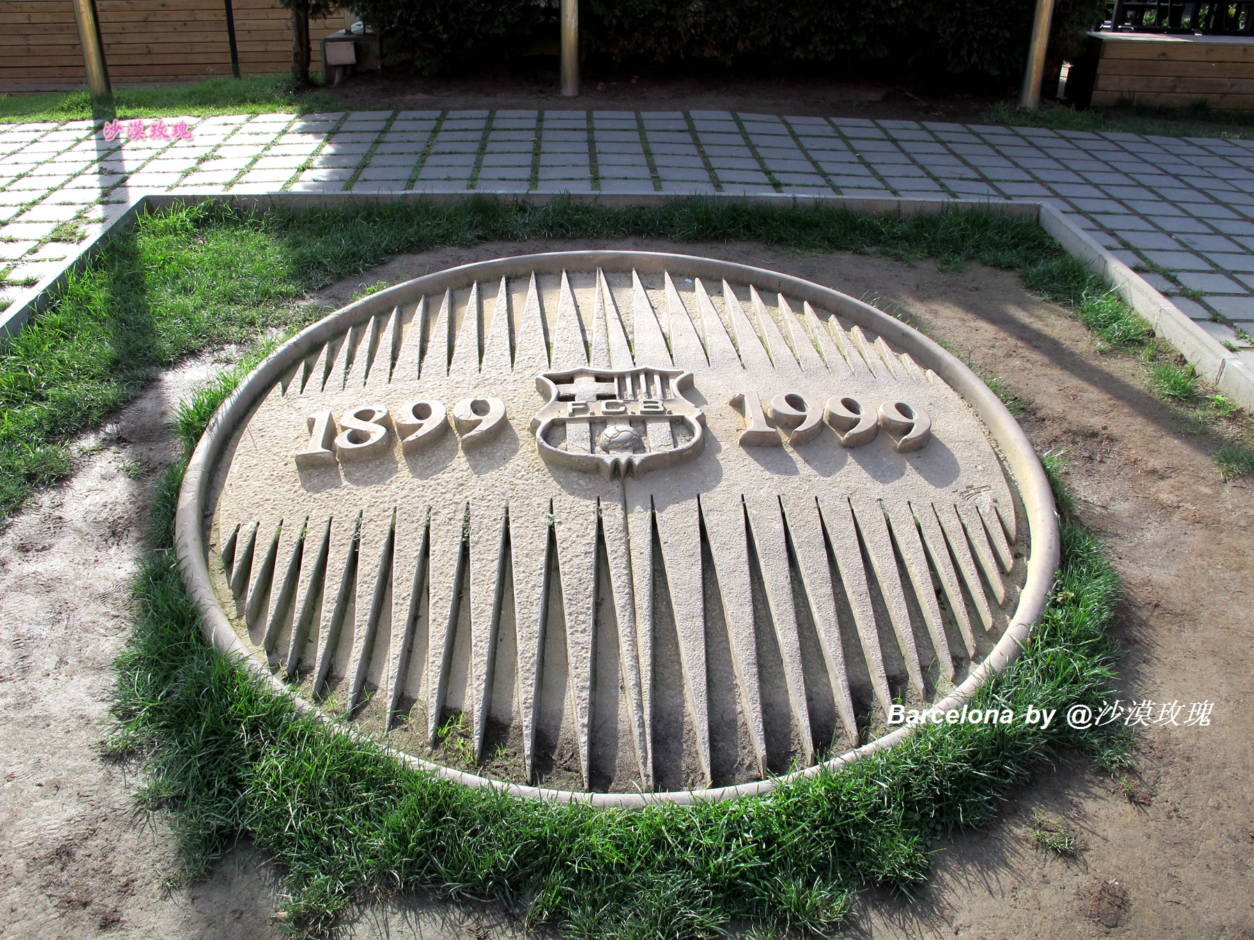 欧洲最大的体育场可容纳10万人，如何在旅途中看一场球赛？