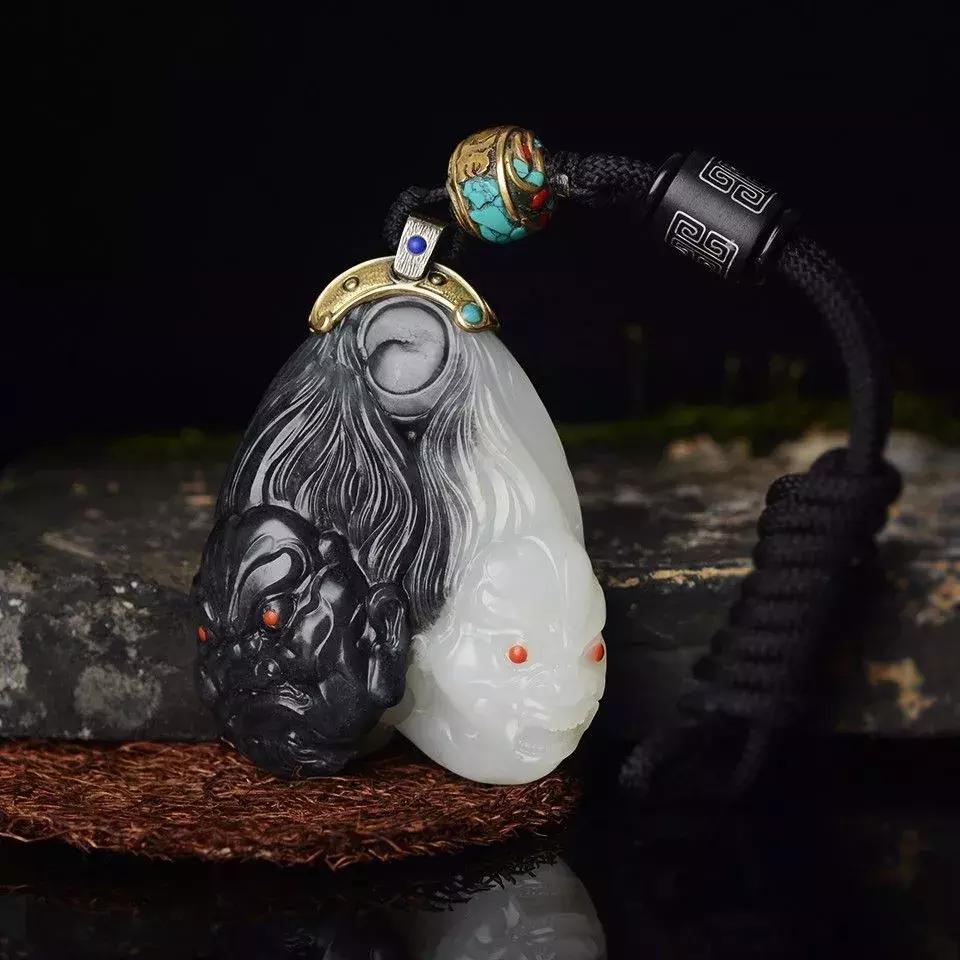 水墨意境和田玉青花籽料原石欣赏,银沙青花墨玉