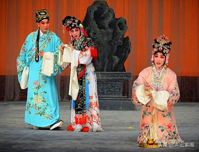 天上无云不下雨,地上无媒不成亲,“说媒”是怎么回事?