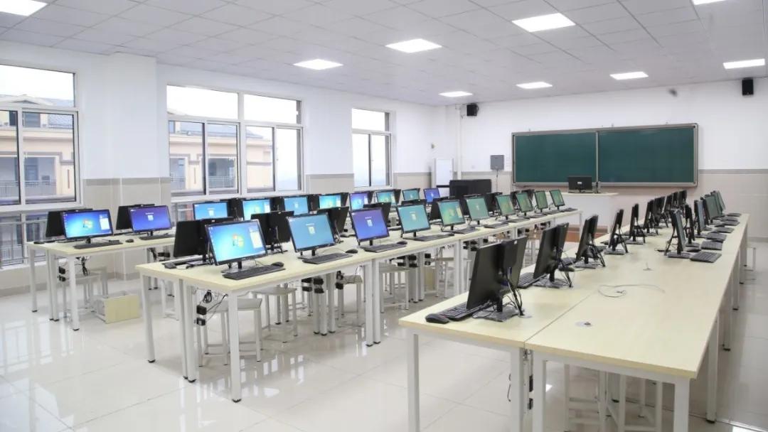 河南省实验学校许昌中学官网,2017许昌实验中学招生