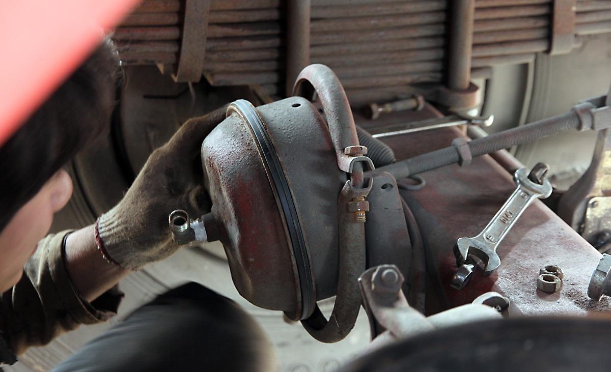 汽车二保不必要的项目,汽车二保基础保养够不够