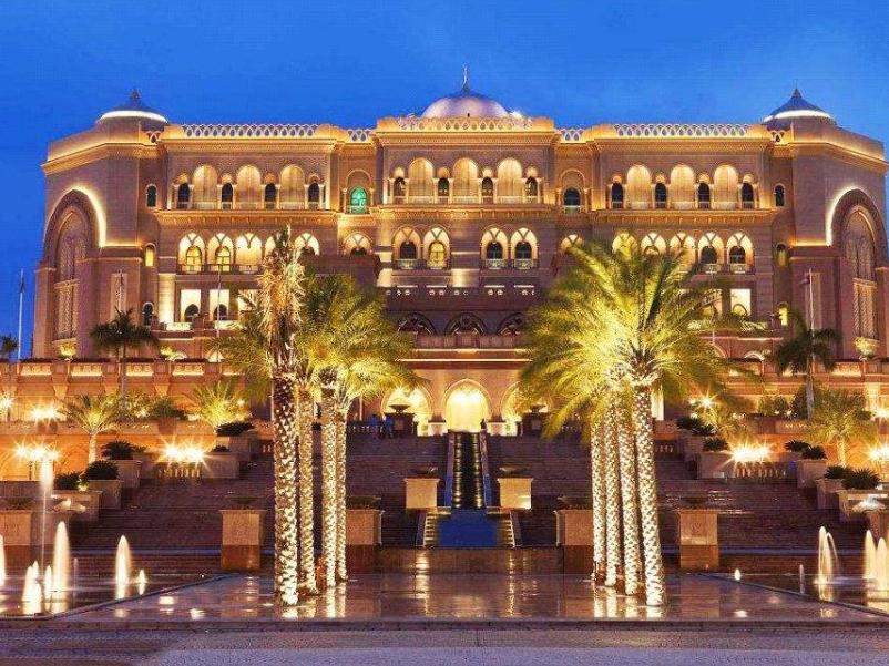 全球唯一八星级酒店耗费200亿打造,全球唯一的8星级酒店占地25万平米