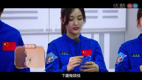 贾静雯修杰楷补办婚礼,贾静雯修杰楷为咘咘庆生