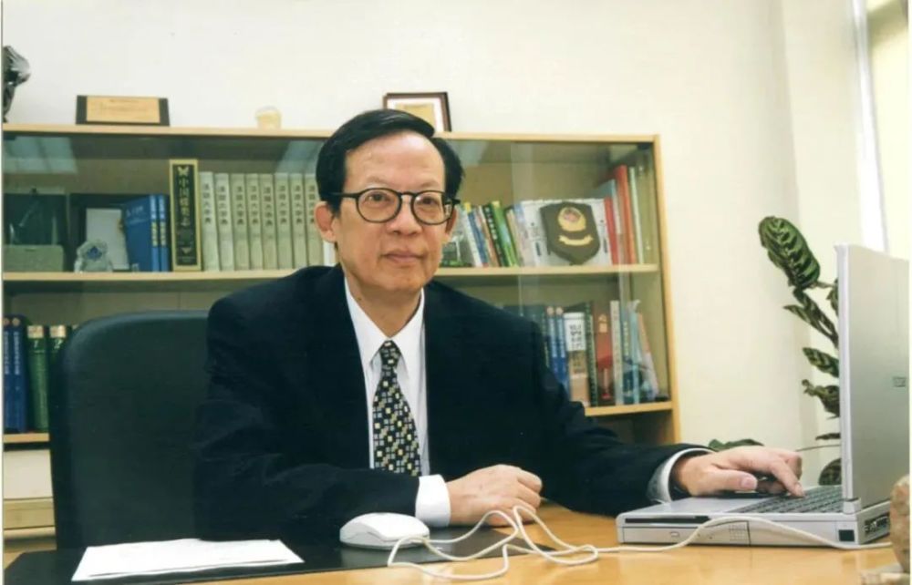 昔日民族品牌如何沦落成反面教材？方正集团欠债3000亿，宣布破产