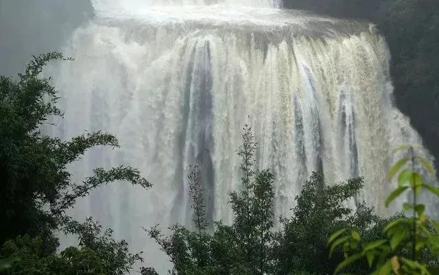 最美的六大瀑布黄果树瀑布上榜,黄果树大瀑布宏伟壮观的美丽风景