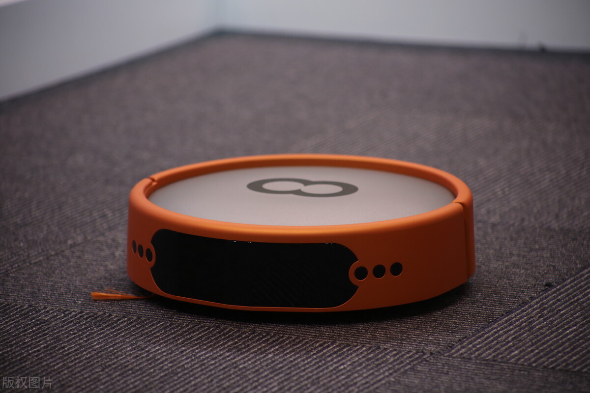 去酒吧消费怎么赚钱,酒吧女营销靠什么赚钱