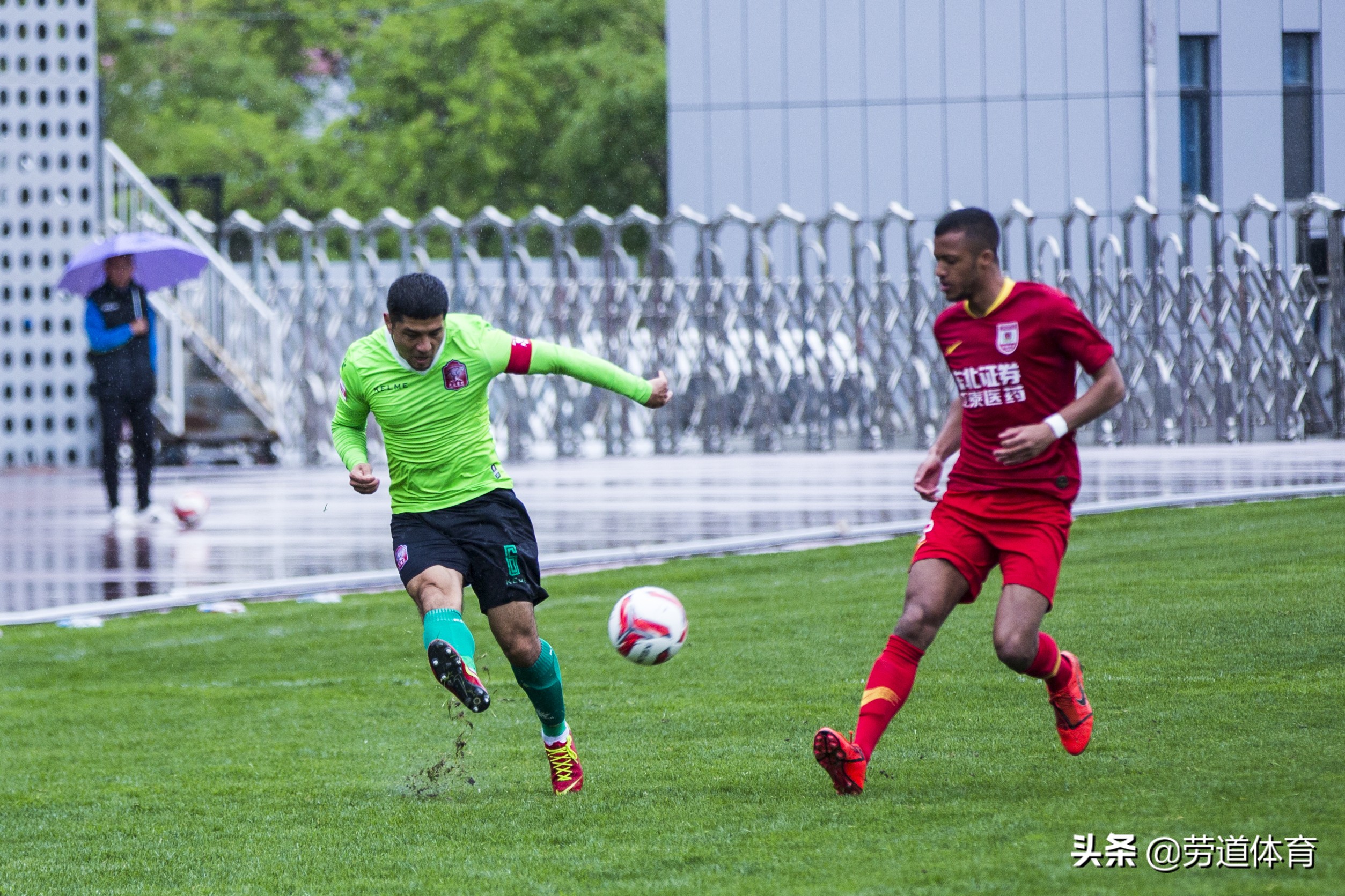 球迷嘲讽c罗被打脸集锦,被嘲讽的c罗