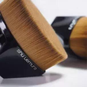 十大公认好用的粉底液排名滋润型,适合秋冬各种皮肤的粉底液