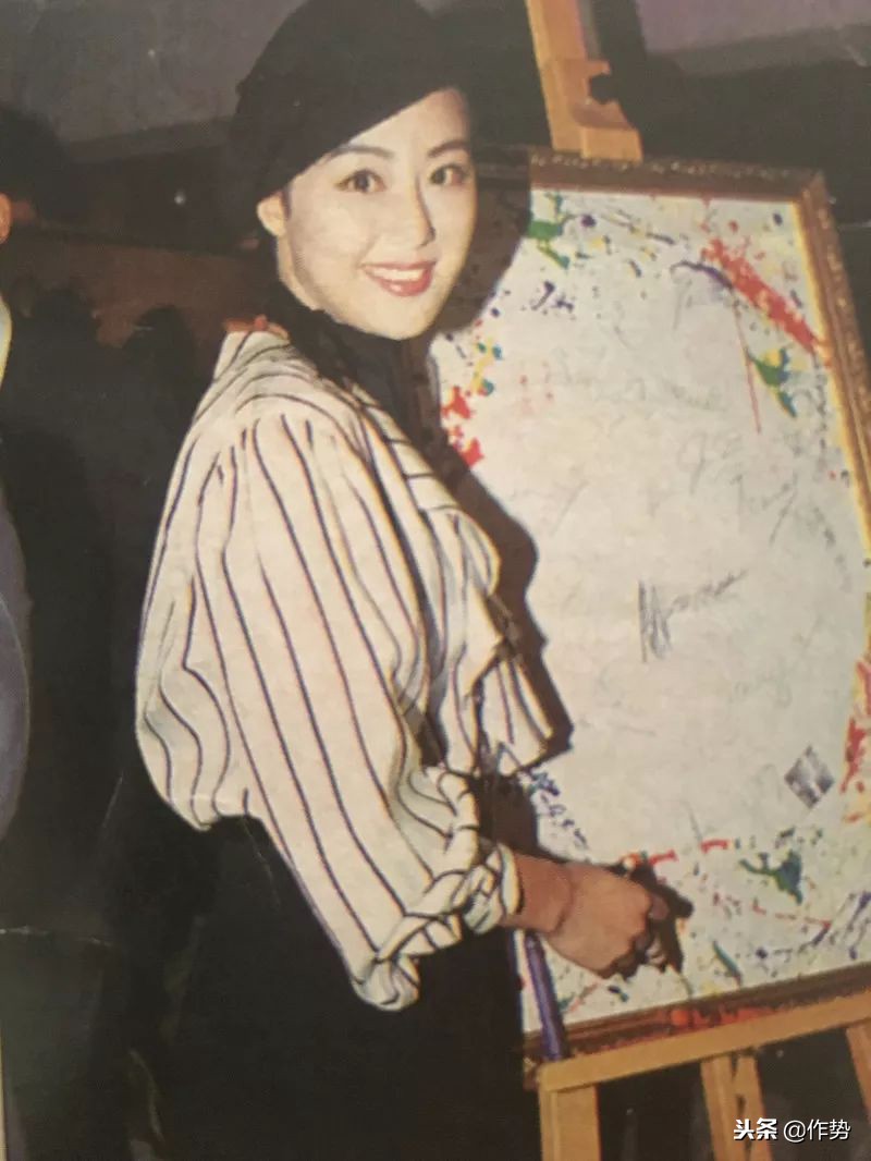 买垮两位伴侣，她才是华人娱乐圈的最有品味的拜金女