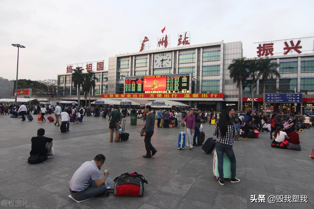 被火车站拉客大妈带走的经历，城中村，35元的站前旅馆