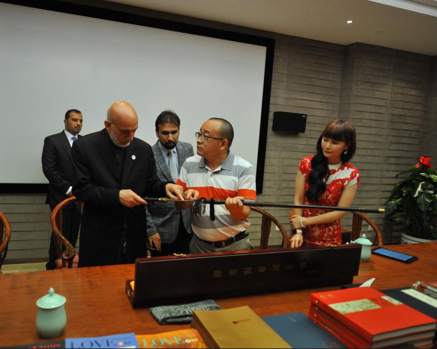 沈广隆和沈新培什么关系,十年磨一剑上下集视频