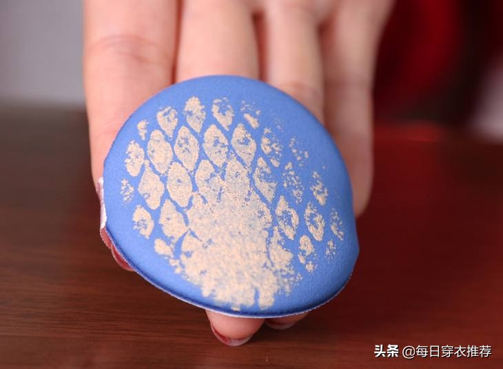 化妆师底妆实用小技巧,化妆师怎么用气垫上妆