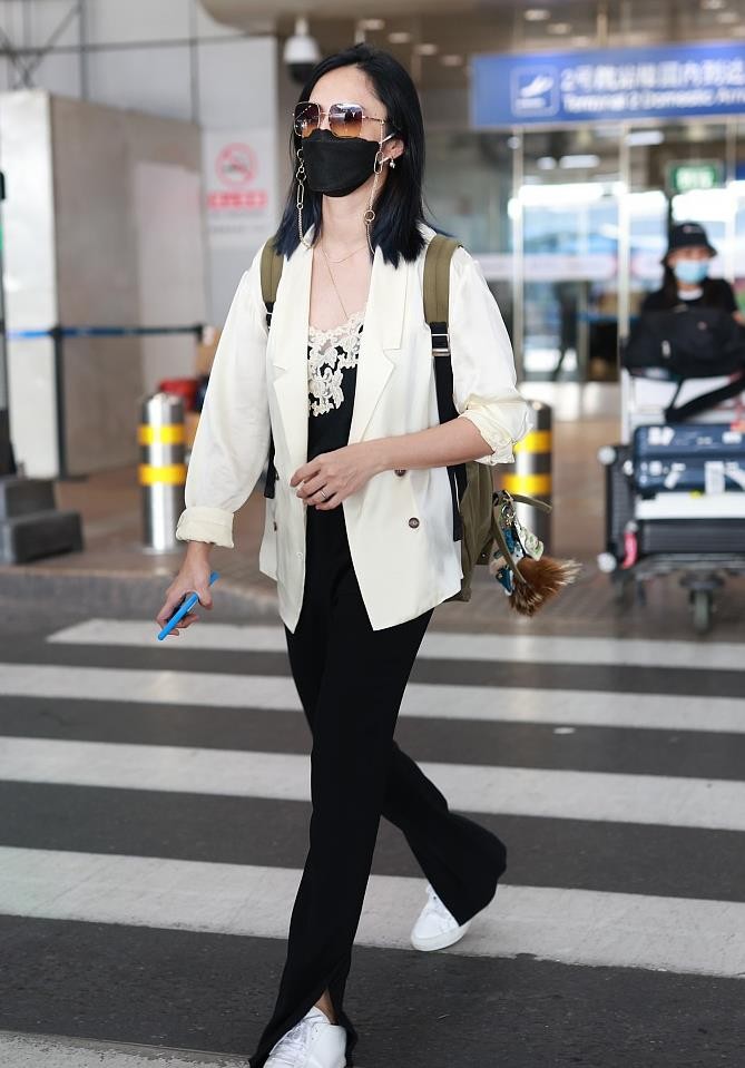 蕾丝怎么穿出高级感,蕾丝如何穿出高级感