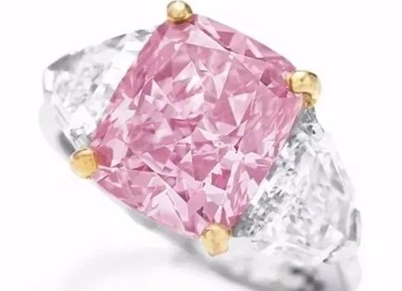 资源稀缺、身价涨不停，粉钻的人气到底有多高？