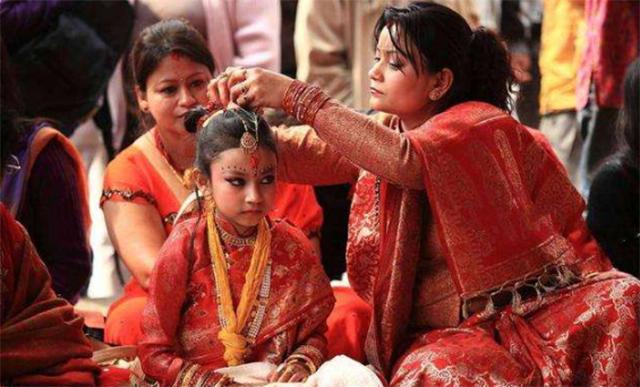 尼泊尔一妻多夫部落婚礼,尼泊尔的一妻多夫制