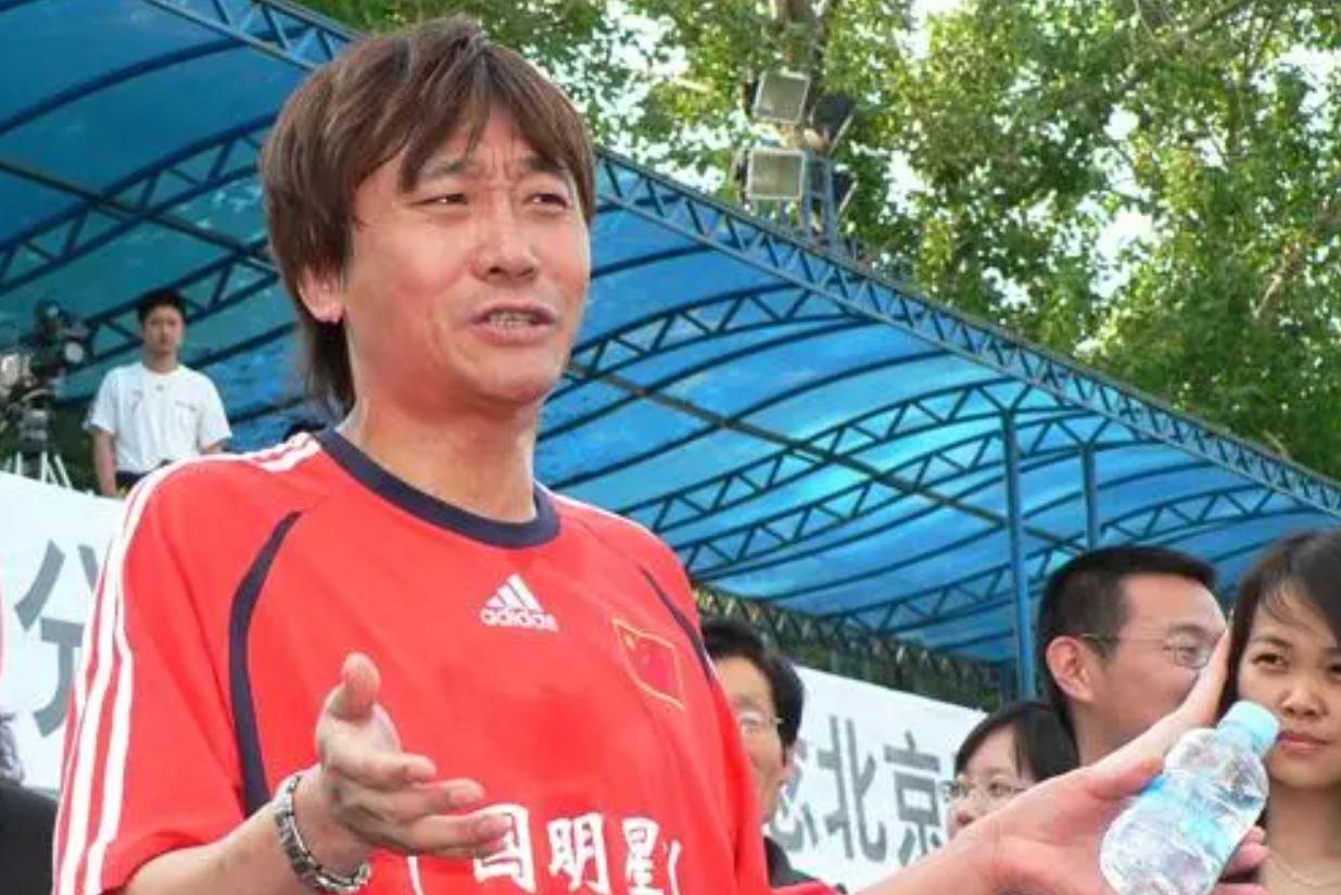 閭ｈ嫳鐖变簡10骞寸殑楂樺嘲濡備粖鎬庢牱,璁╅偅鑻辩敇鎷滀笅椋庣殑濂充汉