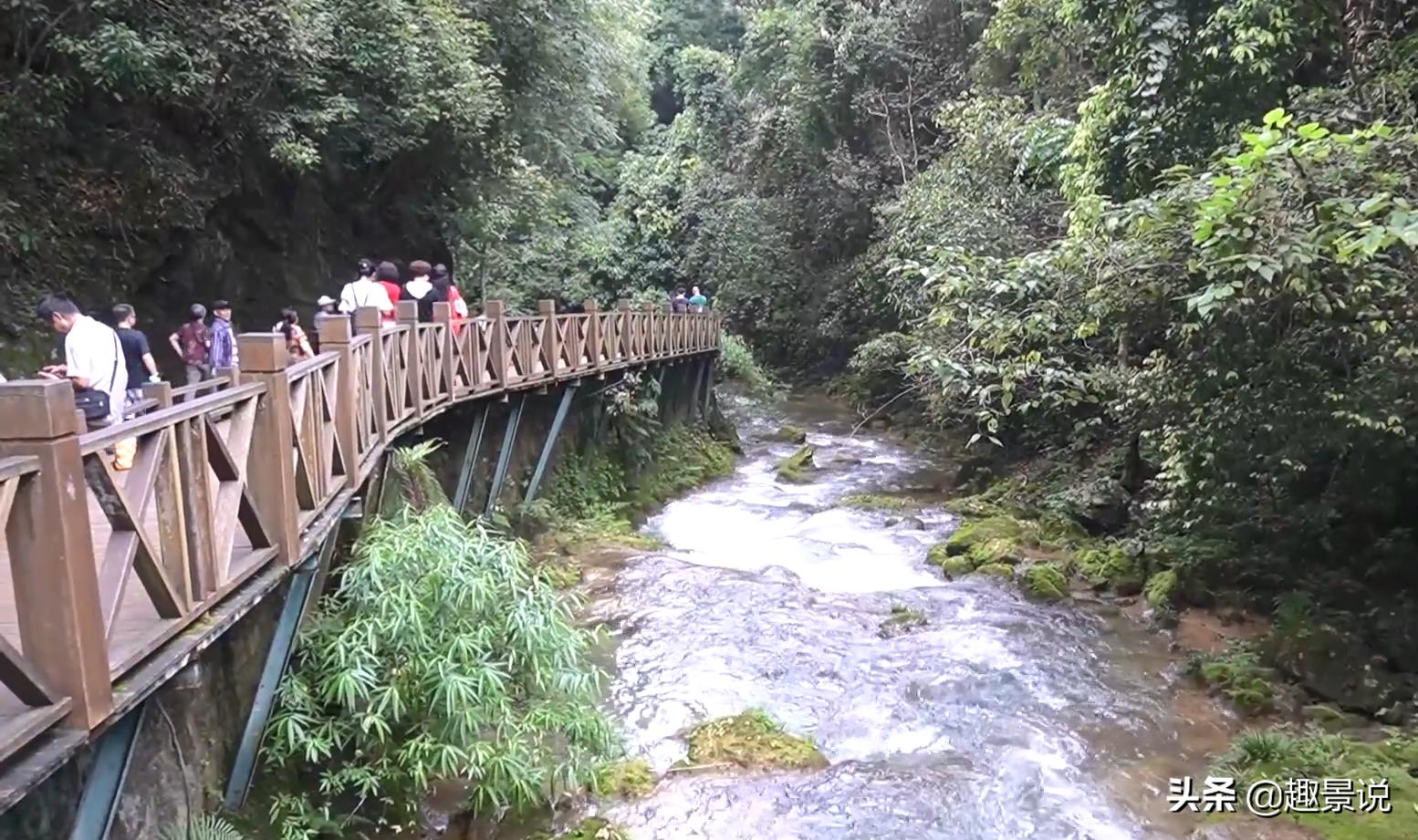 大自然绿宝石荔波,荔波被誉为地球腰带上的绿宝石