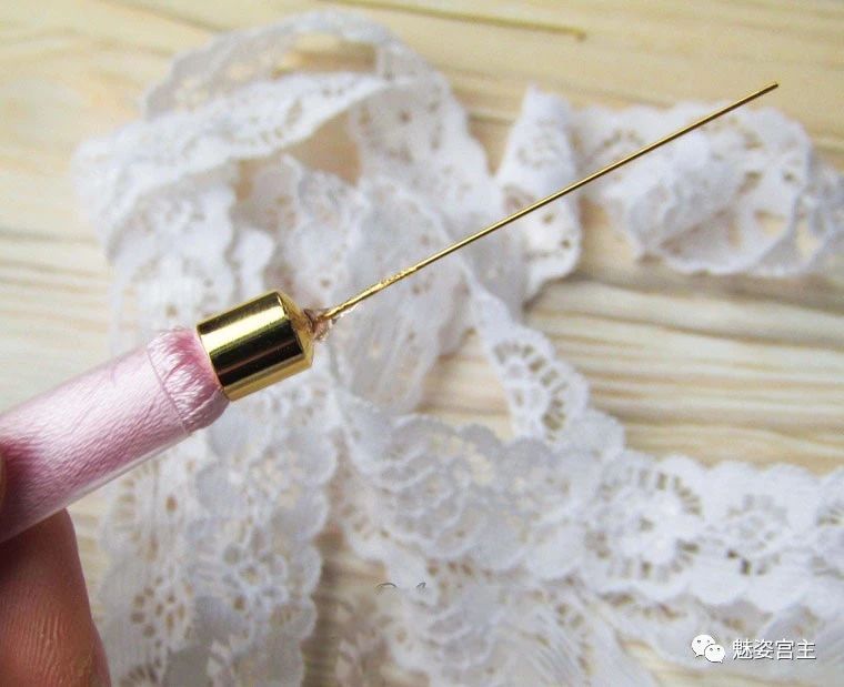 珠宝店的真丝流苏耳环，3步教你轻松完成