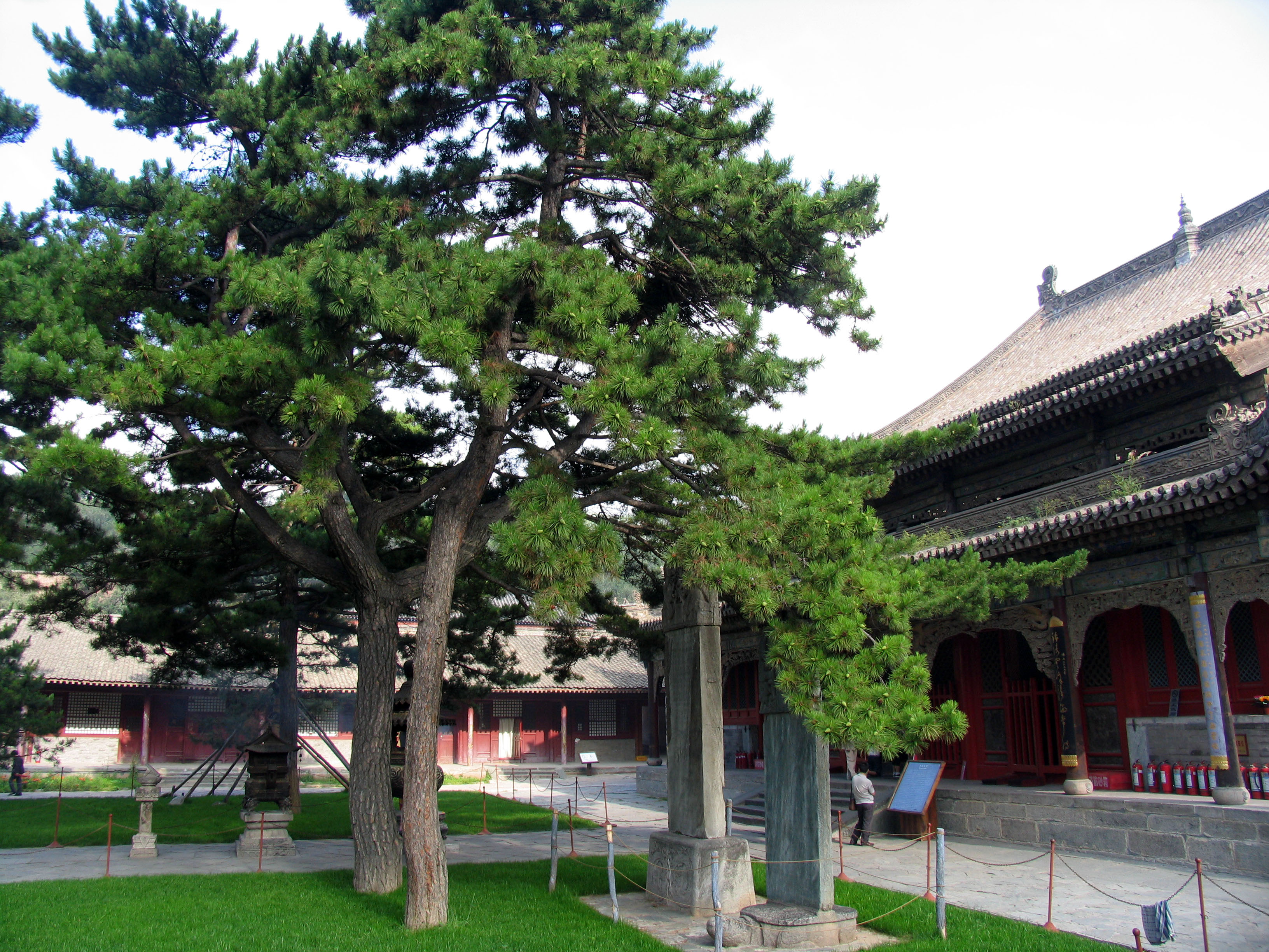 五台山十大文化遗产寺院,五台山世界文化遗产的石碑