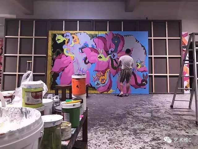 长得帅的人,事业都会成功!艺术家丁勇与他的冒险人生