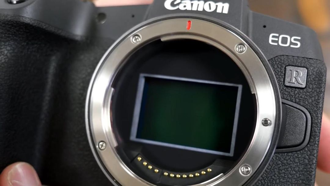 佳能6d2对比rp哪个值得入手,佳能eos6dmark2和6d2