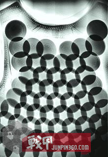 向克里斯凯尔致敬美国传奇狙击手,美国狙击手克里斯凯尔身高