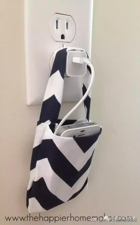 耳塞线跟充电线怎么接,耳机充电线收纳小妙招