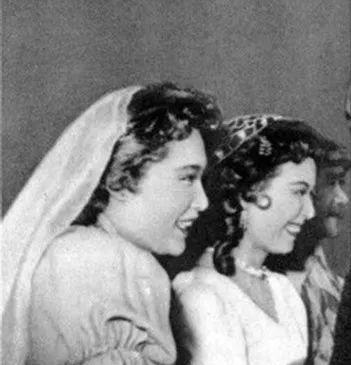 有皱纹依旧很美的女明星,皮肤松弛长皱纹的女明星