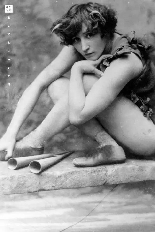 作家·她的一生，就是一出活生生的巴黎梦啊