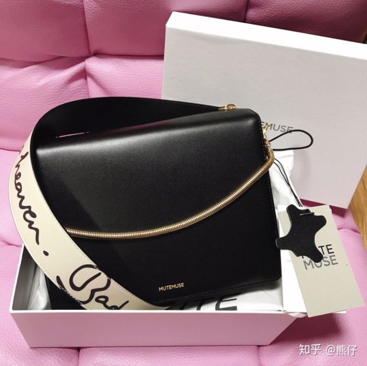 千元包包推荐轻奢20岁,千元小众包包推荐百搭平价