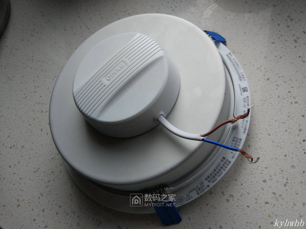 欧普led筒灯几w亮度合适,欧普led吸顶灯太亮怎么办