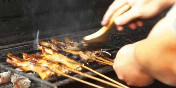 老板娘，生牛五成熟，果酱刷多一点