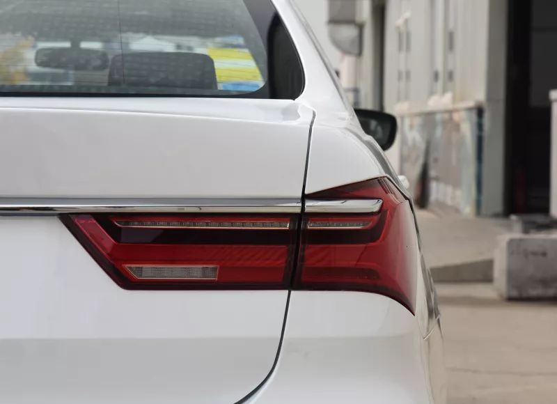 7万左右比亚迪新能源轿车,比亚迪秦7万左右的车是哪一款