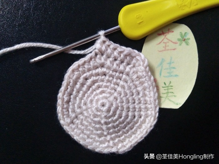 马蹄莲花的钩织教程,马蹄莲宽叶子的钩织教程