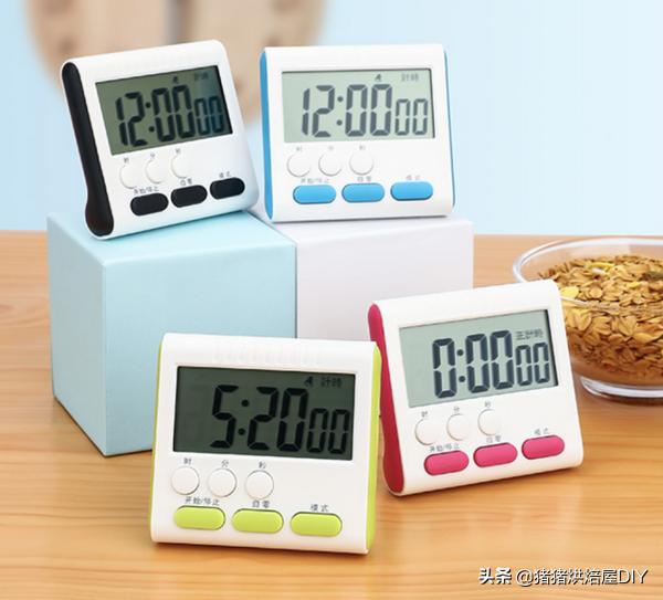 自己在家烘焙新手入门必备工具,自己在家学烘焙需要买什么工具