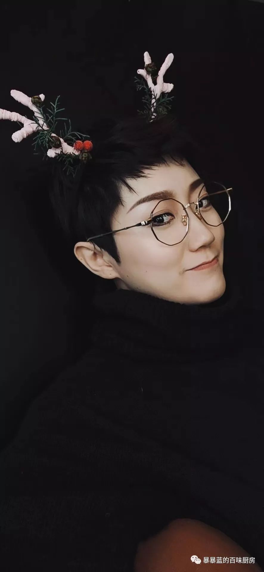 来这家店你真没办法好好吃饭，每道菜都堪比艺术品，好吃到光盘