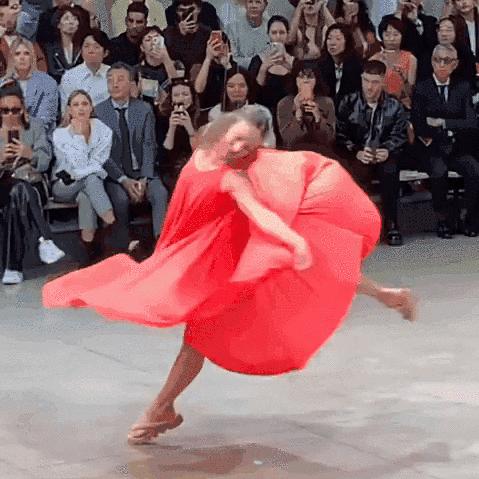 三宅一生菱格包经典色,三宅一生菱格包为什么那么火