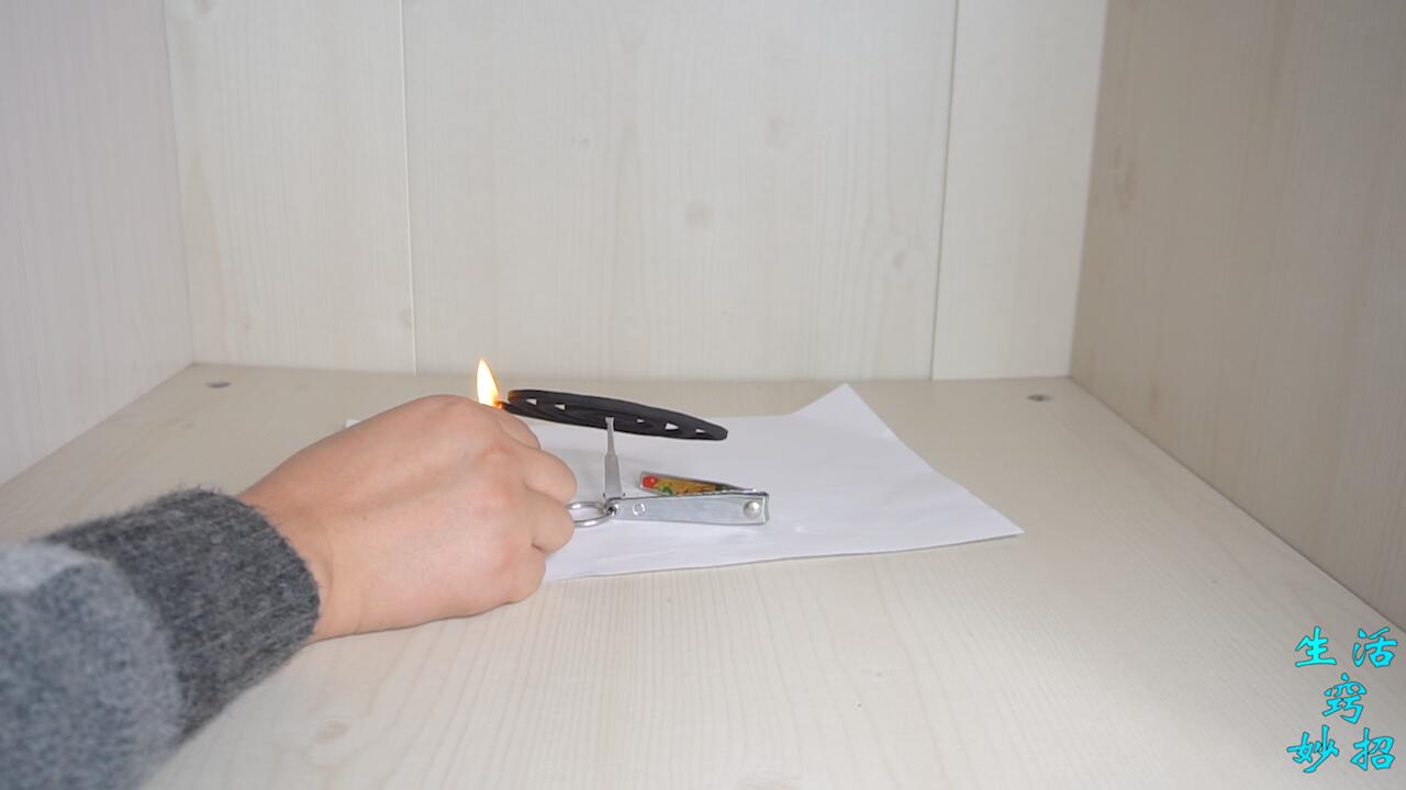 家里的衣柜怎样处理,怎样知道家里衣柜有没有问题