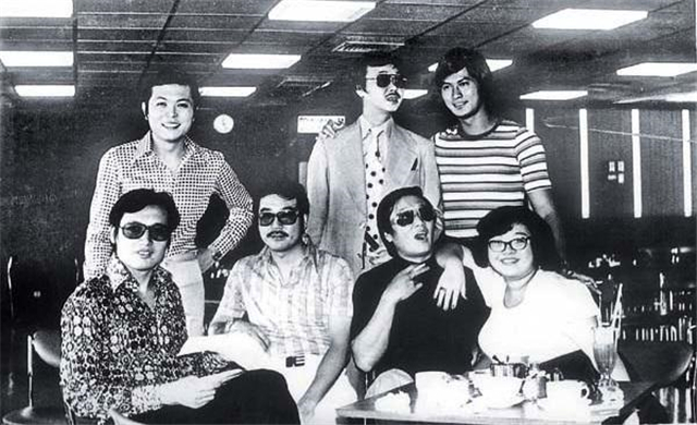 十二道锋味谢贤谈谢霆锋金像奖,谢贤85岁高龄获影帝感言