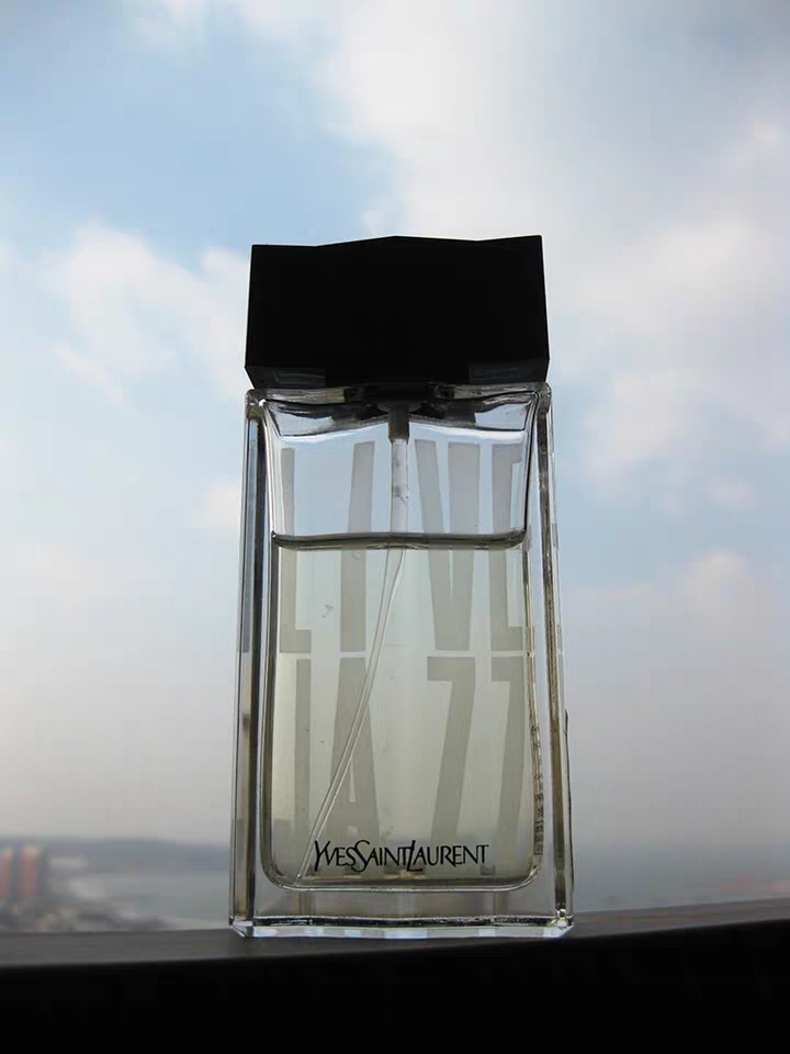 男士香水避坑,闻起来比较骚气的男士香水