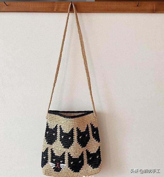 简单漂亮的小包包钩针教程,韩国钩针钩桌布花样教程