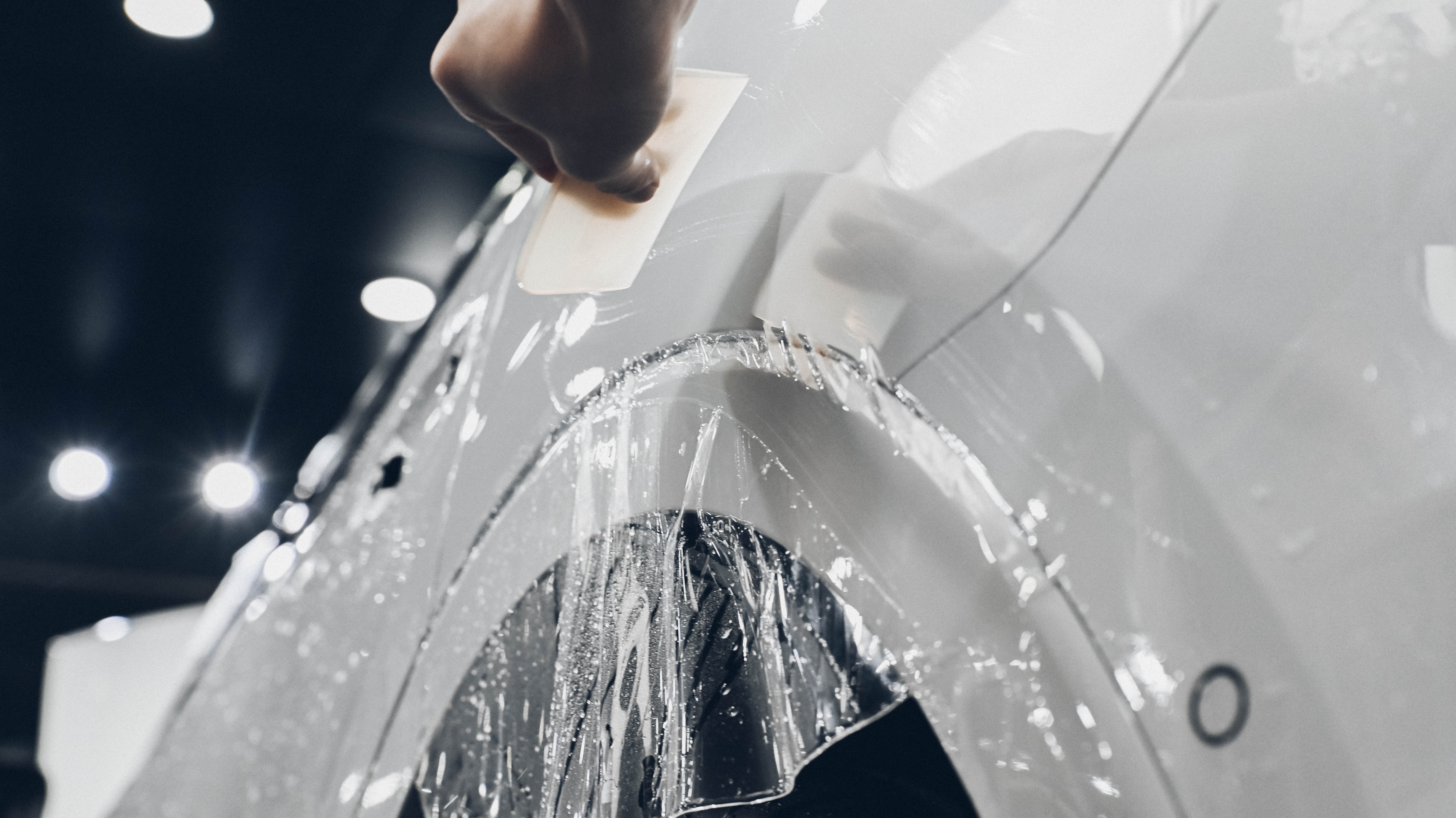 奥迪q3隐形车衣价格2014年,奥迪q3贴xpel隐形车衣多少钱