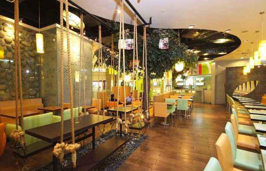 中药草熬制出的仙草汤加上牛奶黑糖蜜豆椰果夏天就这样安然度过